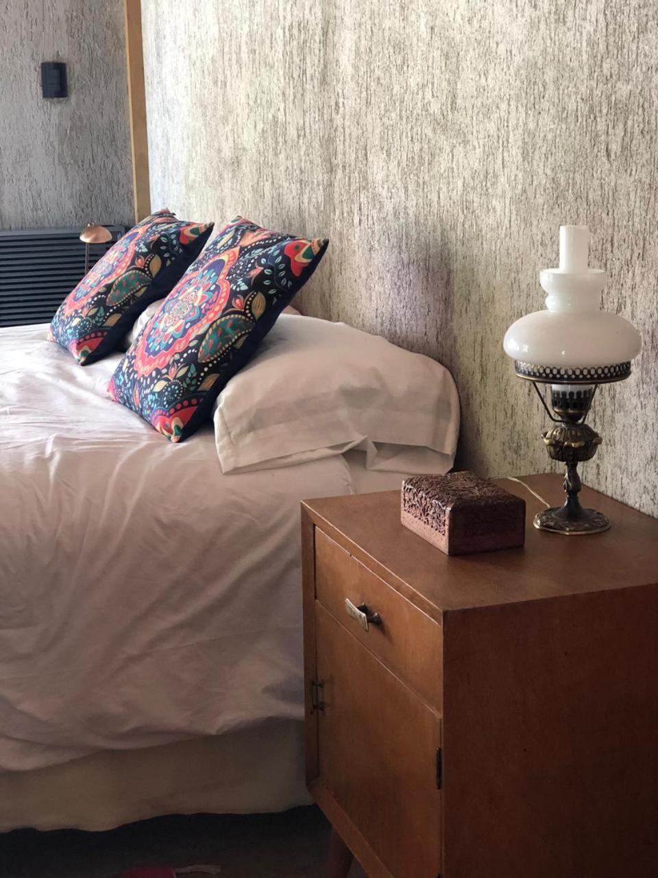 Casa Los Cerezos En Chacras De Coria Εξωτερικό φωτογραφία