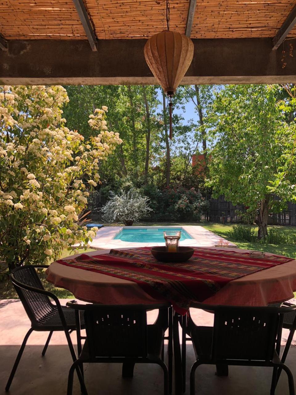 Casa Los Cerezos En Chacras De Coria Εξωτερικό φωτογραφία