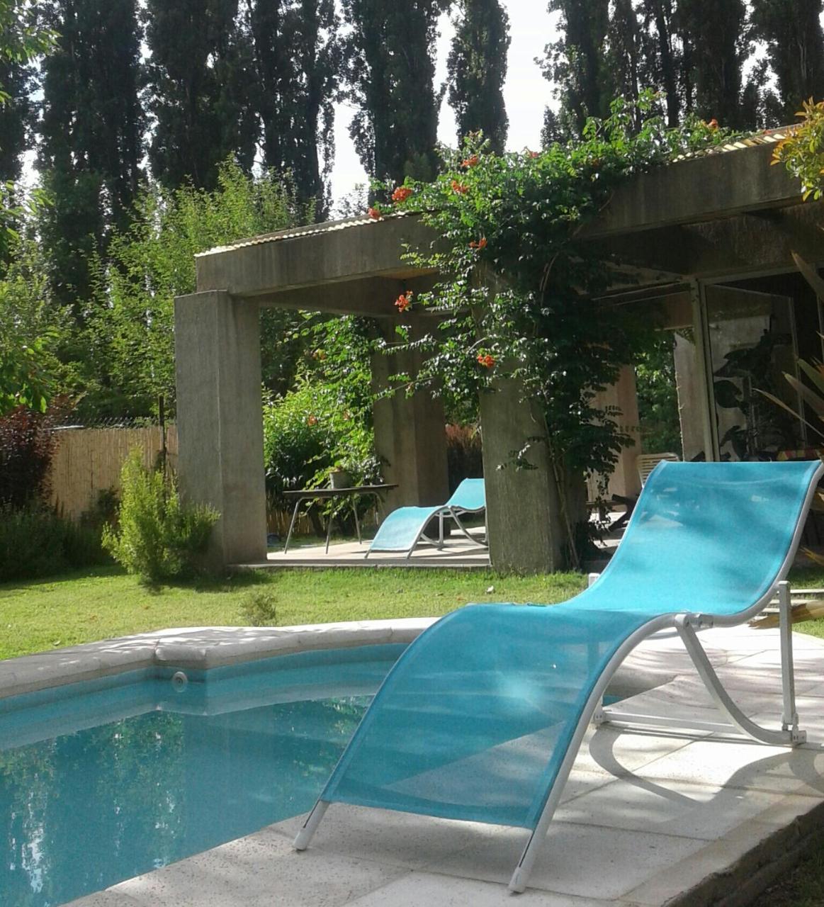 Casa Los Cerezos En Chacras De Coria Εξωτερικό φωτογραφία