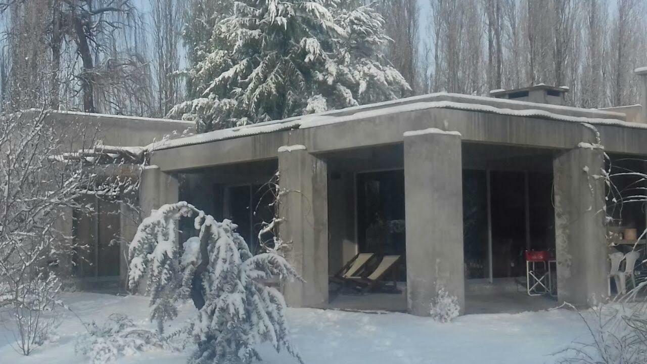 Casa Los Cerezos En Chacras De Coria Εξωτερικό φωτογραφία